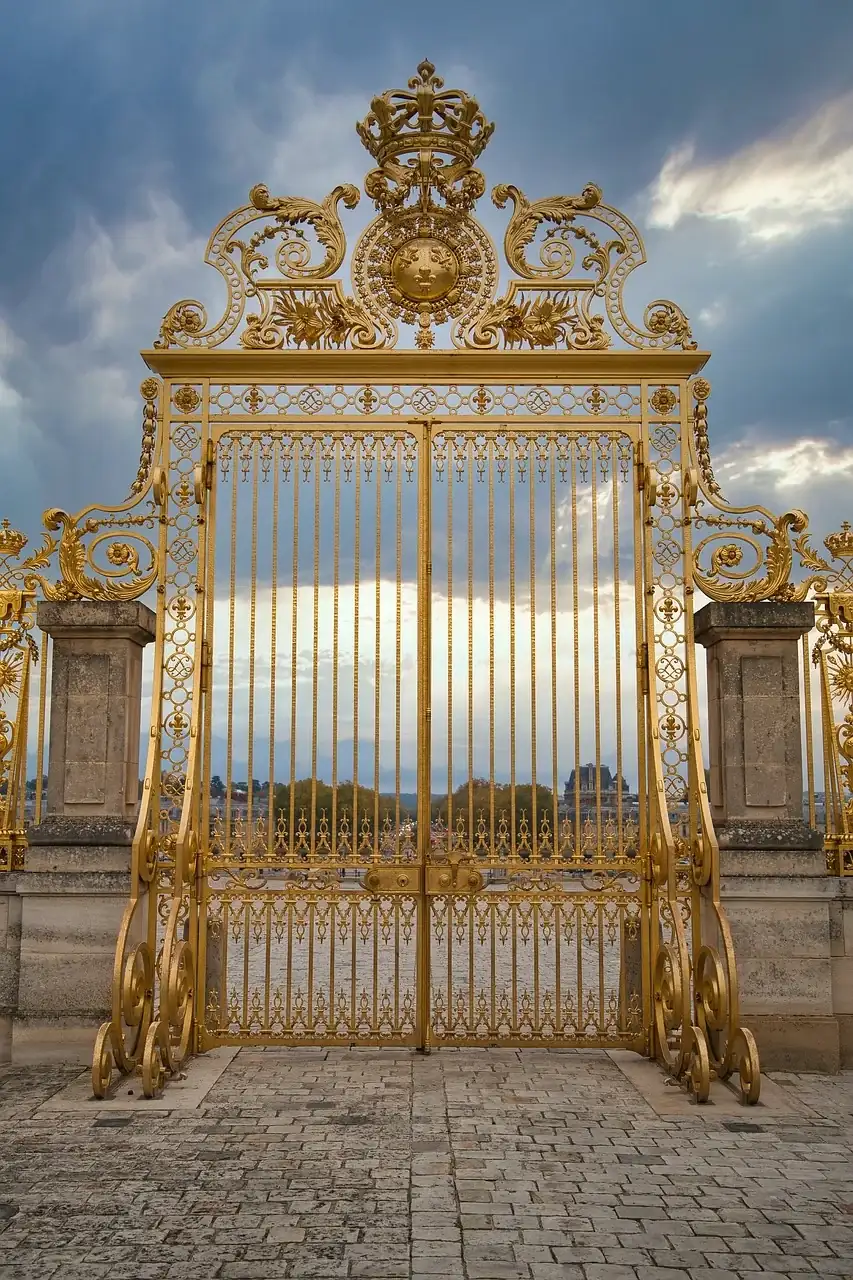 palace-of-versailles-6356711_1280.webp