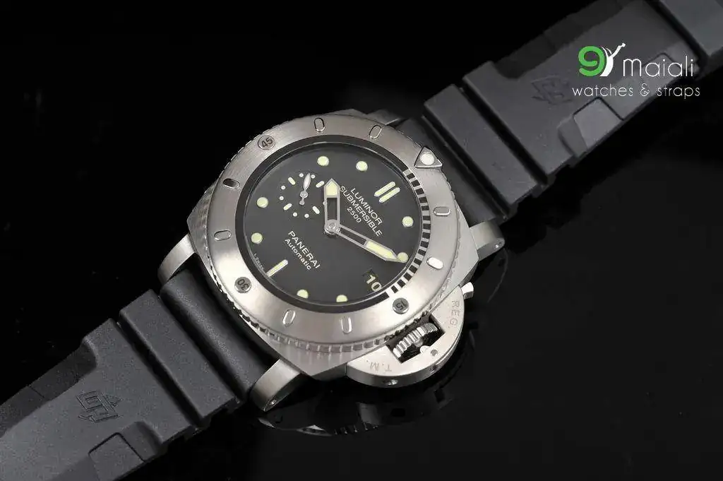 PAM0364_06.webp