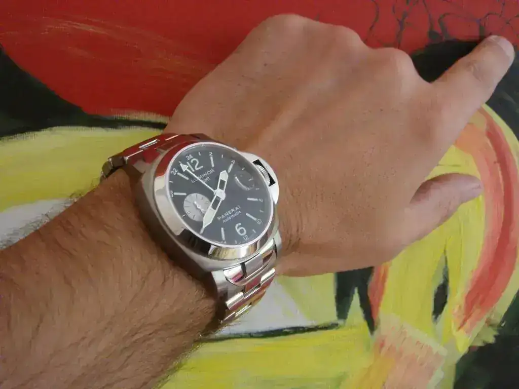 pam161wristpaintinglow.webp