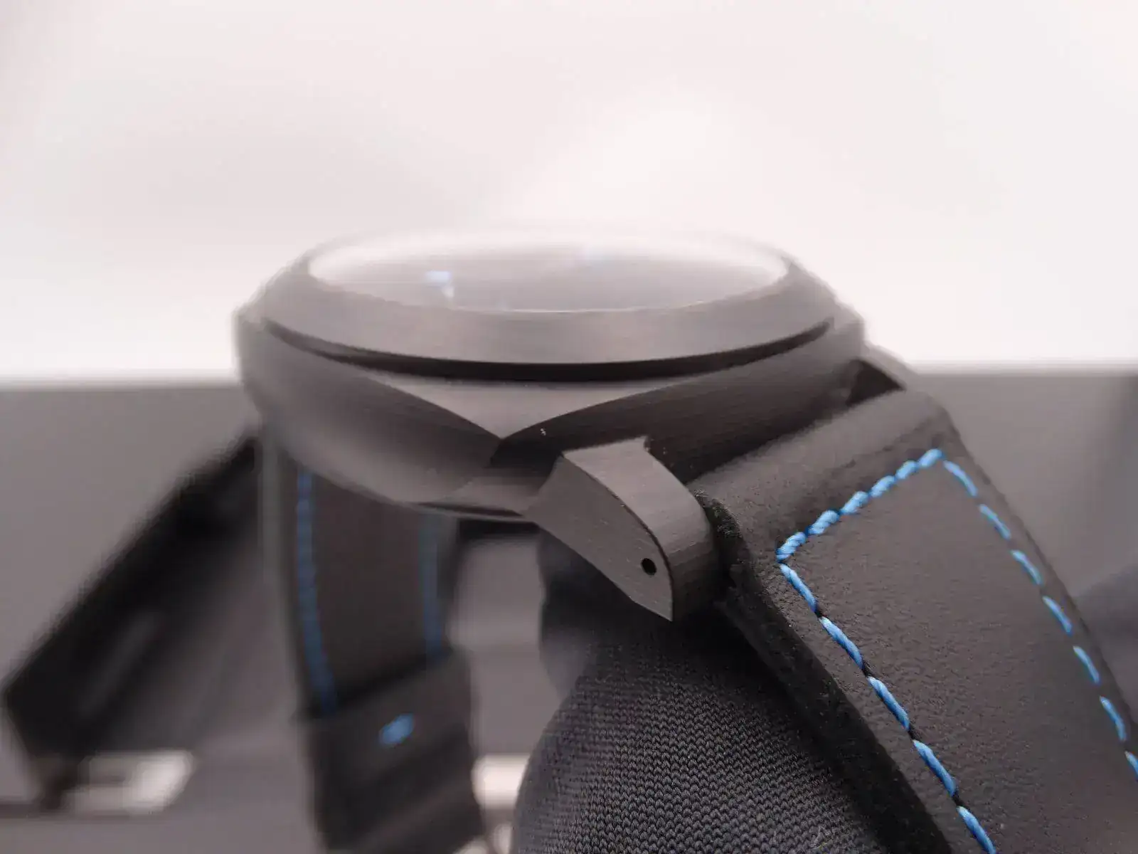 panerai firenze carbotech lab id 700 limited edition 5129.webp