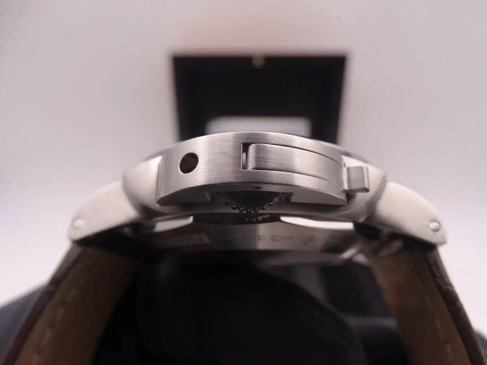 Panerai Luminor 1950 GMT Pam 320 06578.webp