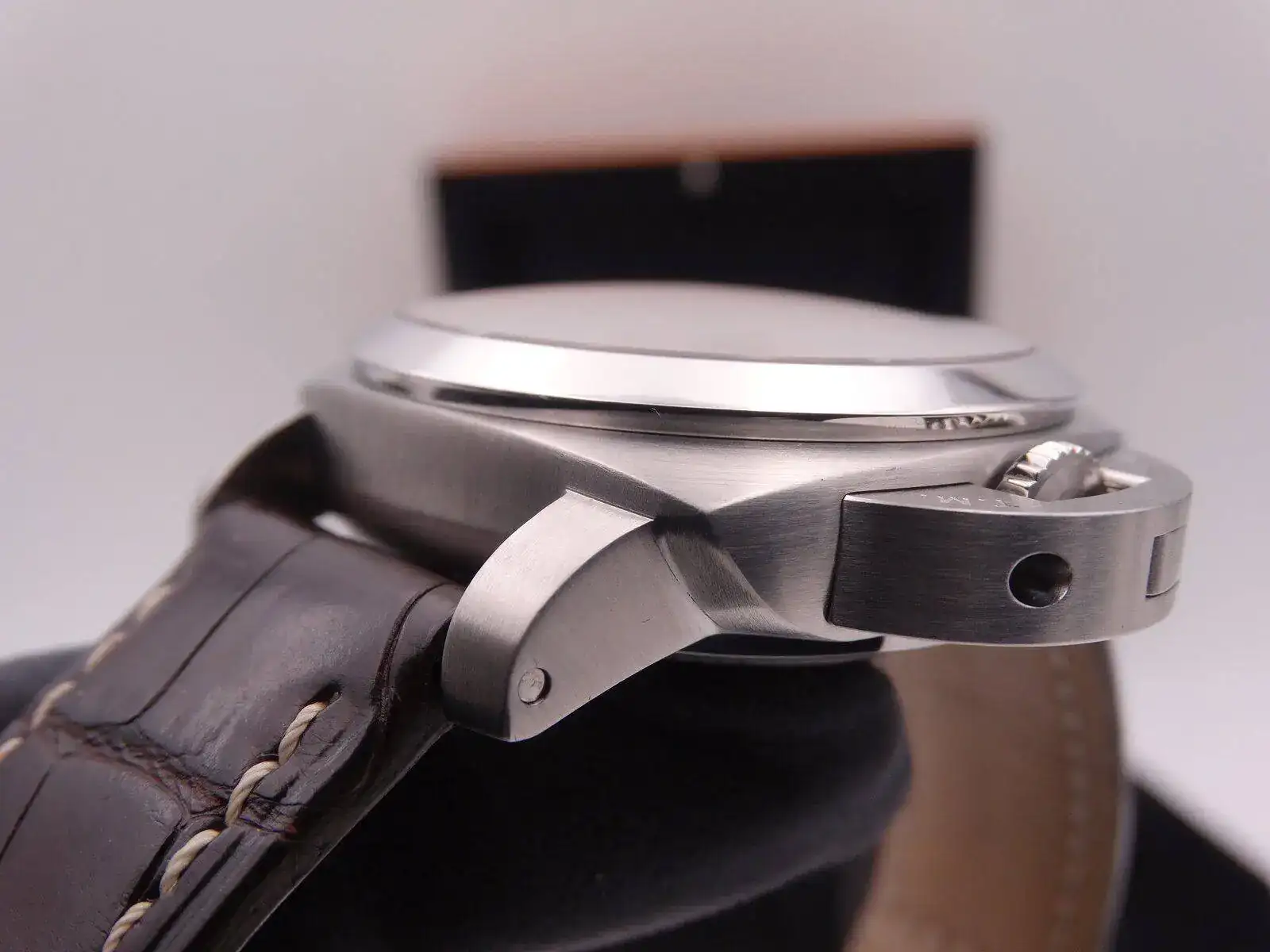 Panerai Luminor 1950 GMT Pam 320 06584.webp