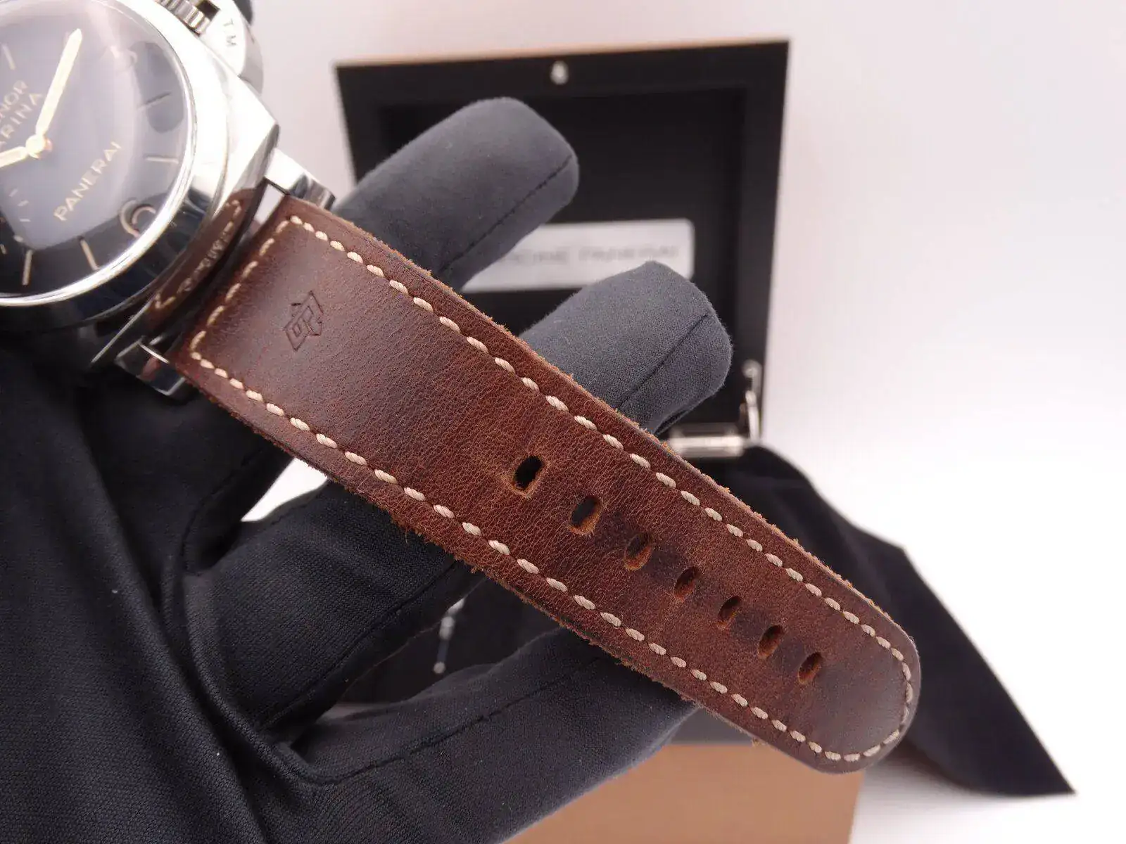 Panerai Luminor 1950 Pam 422 07516.webp