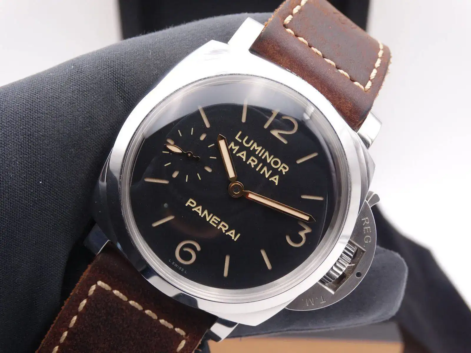 Panerai Luminor 1950 Pam 422 07526.webp