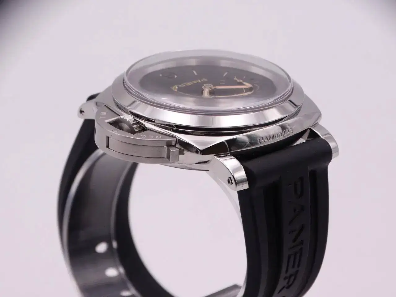 Panerai Luminor 1950 PAM 422 09185.webp