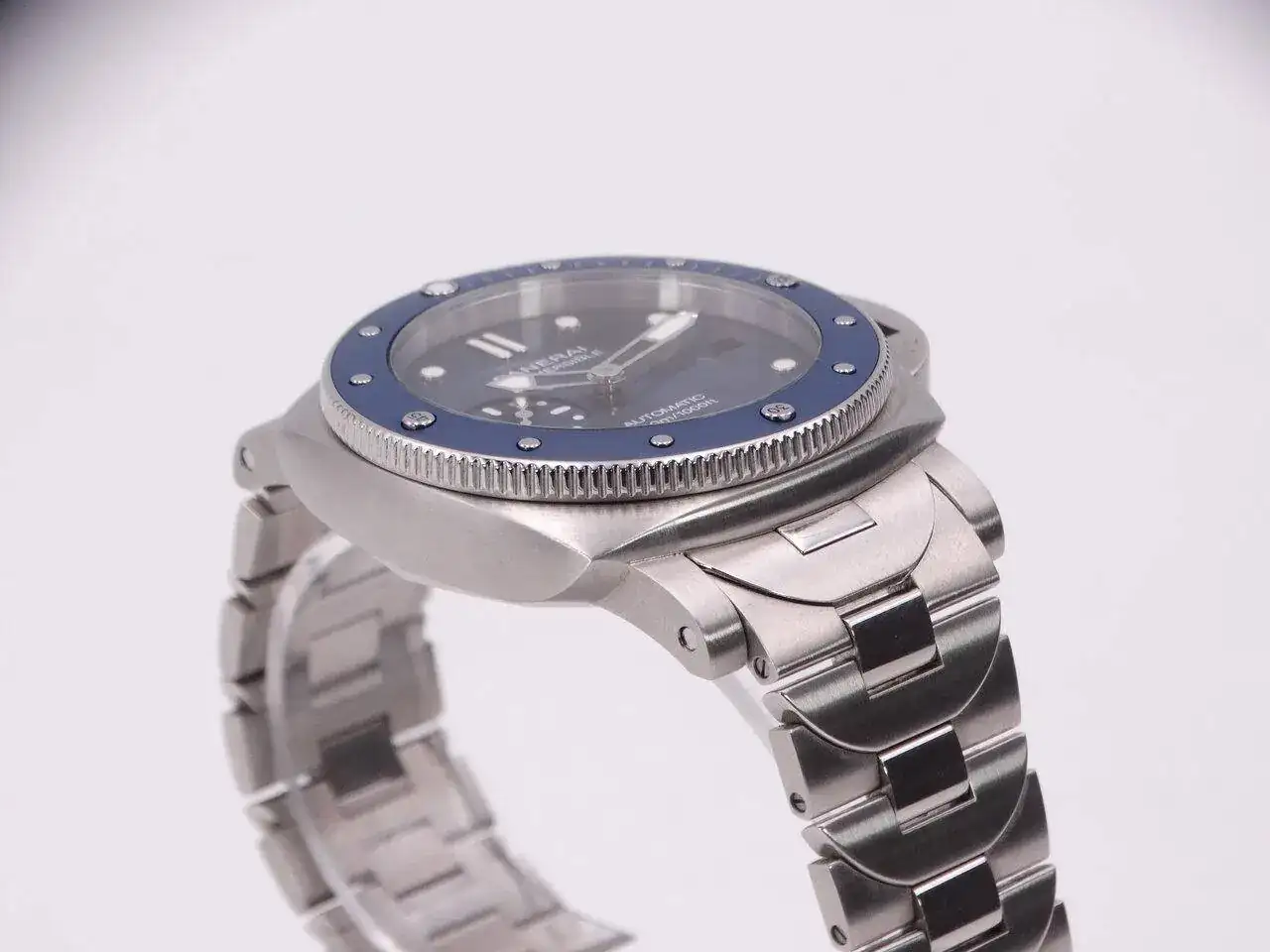 Panerai Luminor 1950 Submersible Blue 01775.webp