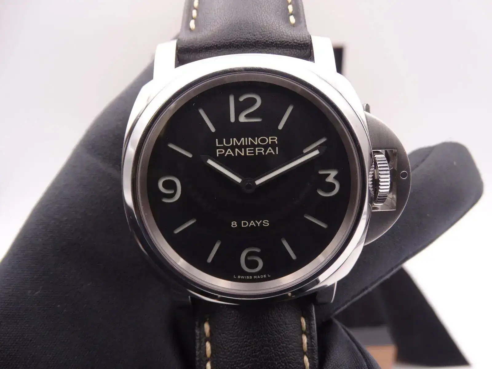 Panerai Luminor 8 days pam 560 06054.webp