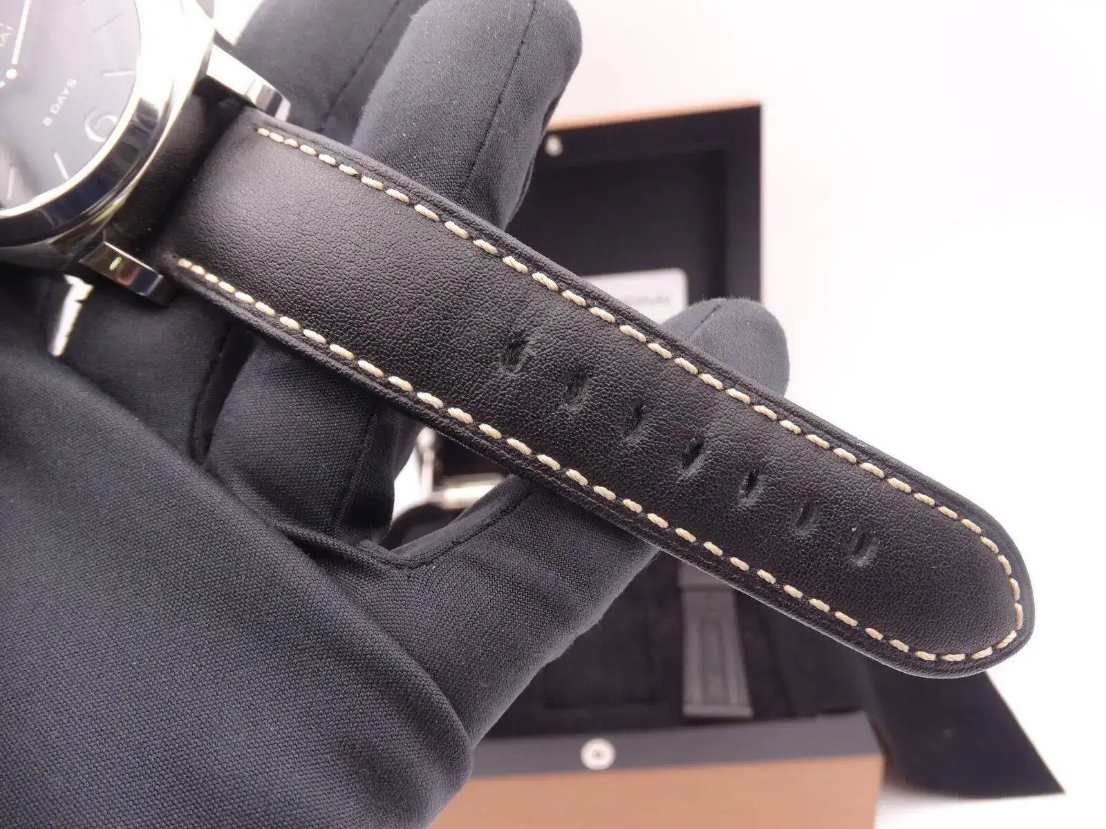 Panerai Luminor 8 days pam 560 06057.webp