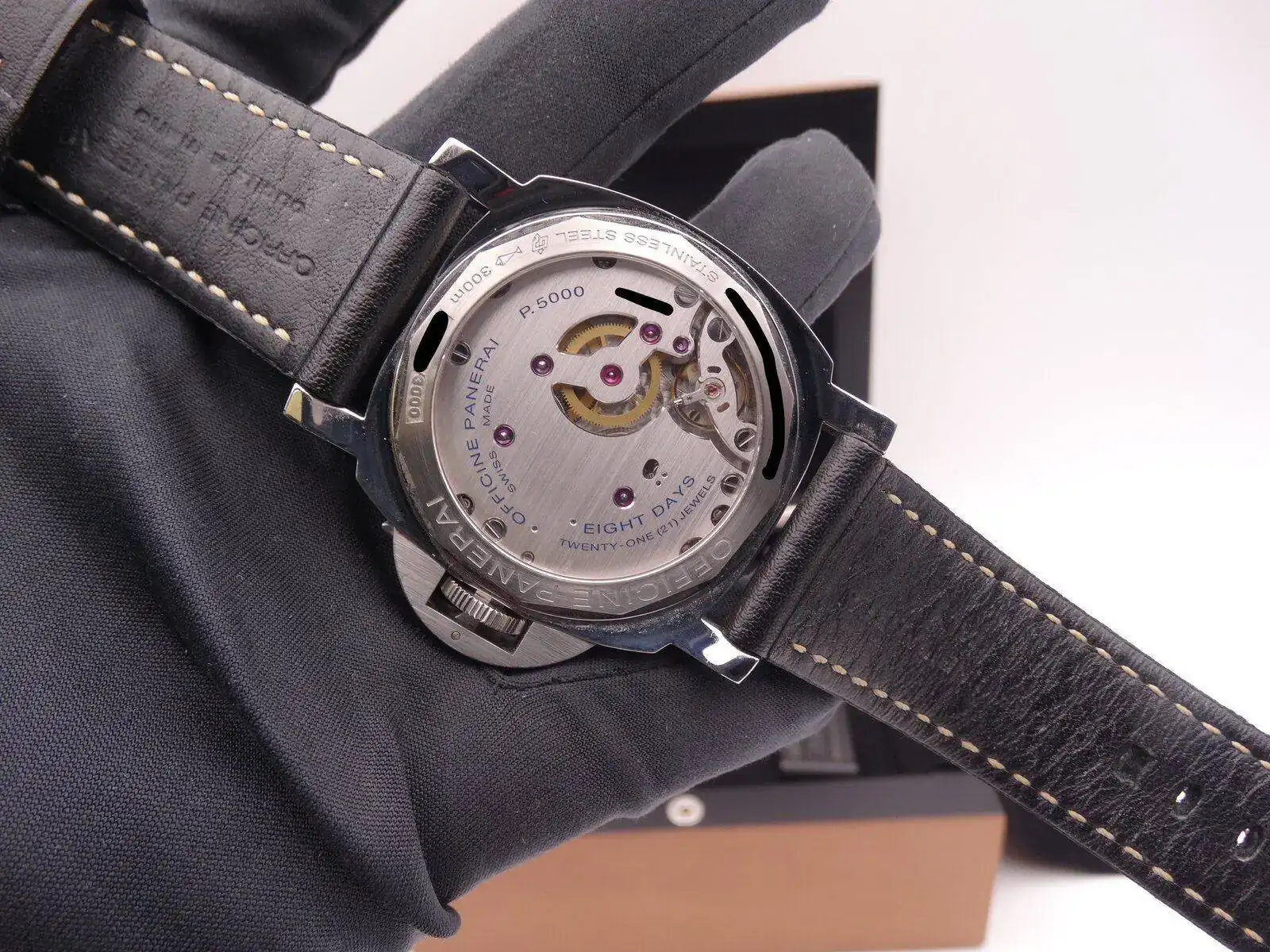 Panerai Luminor 8 days pam 560 06059 copia.webp