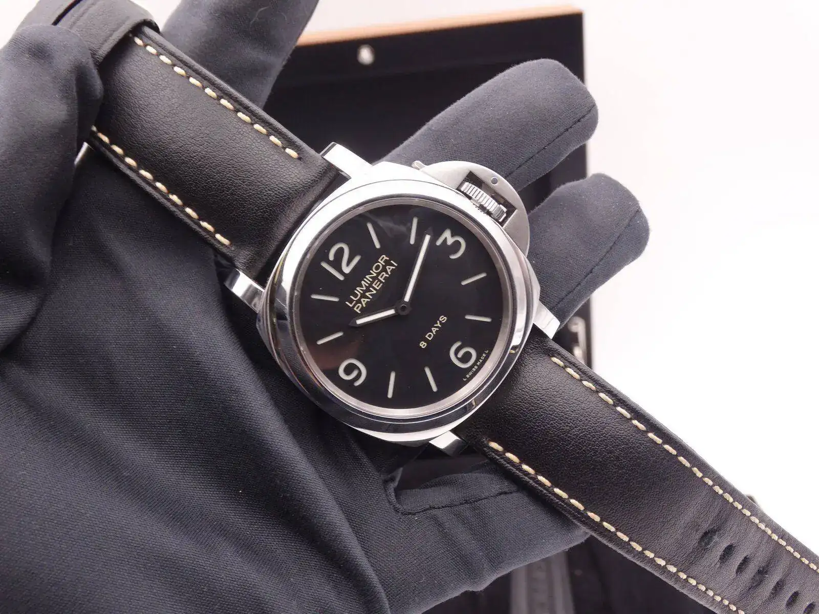 Panerai Luminor 8 days pam 560 06064.webp