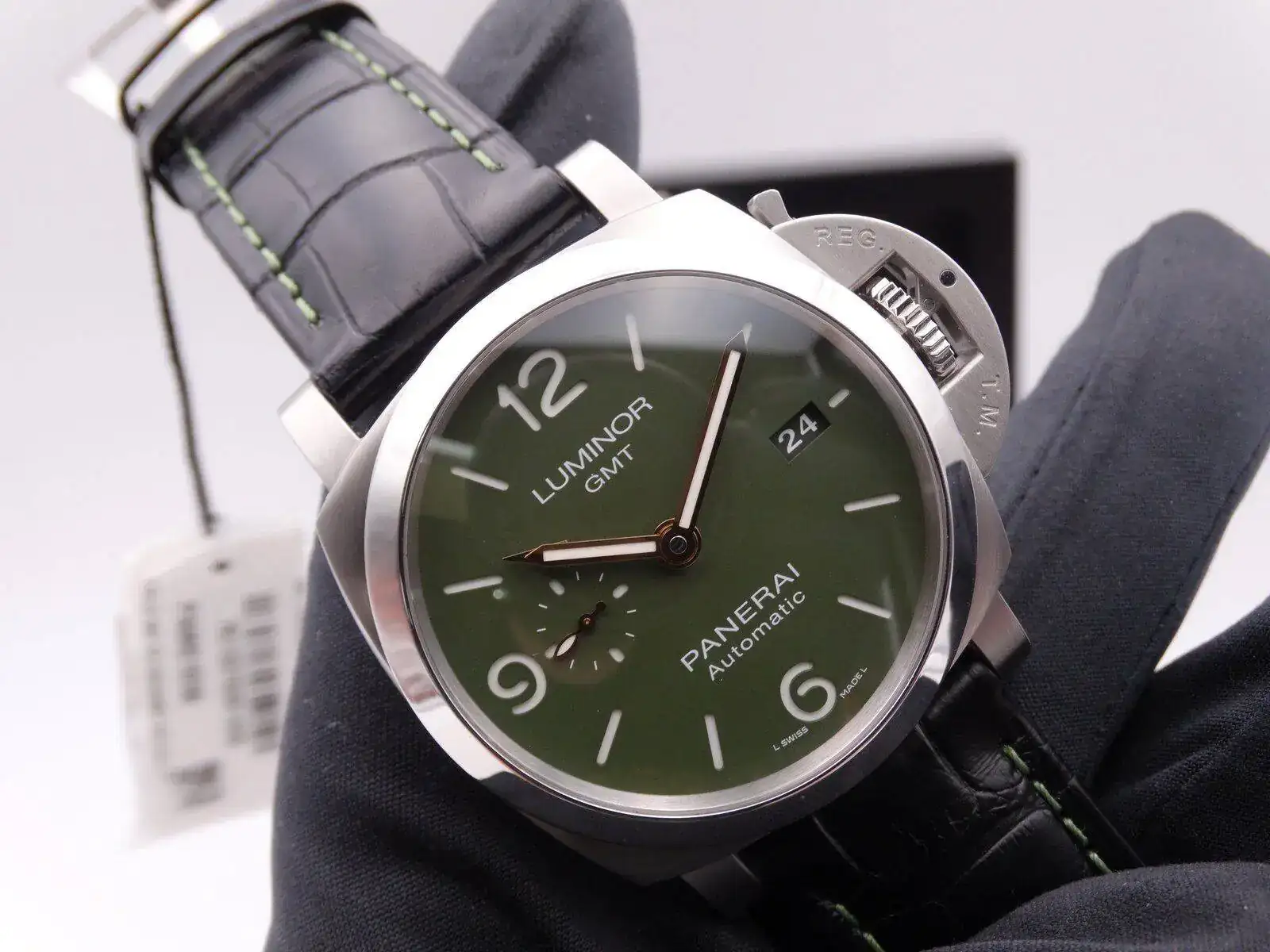 PANERAI Luminor Automatic GMT Mahendra Singh Dhoni PAM 1056 Limited 01755.webp