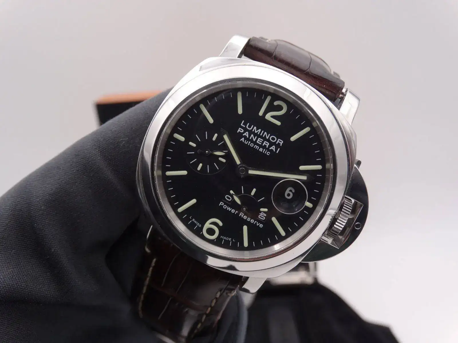 Panerai Luminor Automatic Power Reserve 090 9044.webp