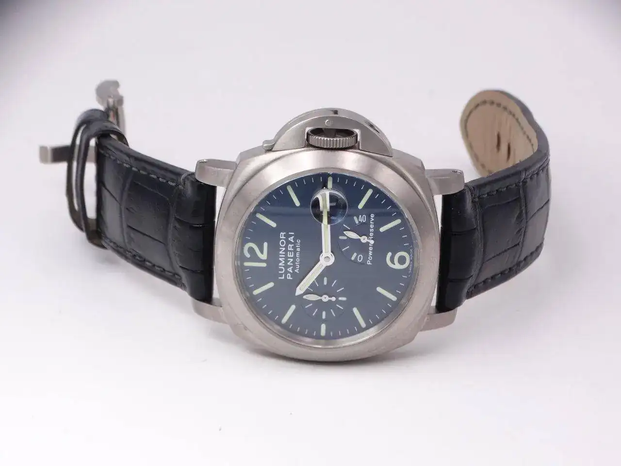 Panerai Luminor Automatic Power Reserve Blue 01384.webp