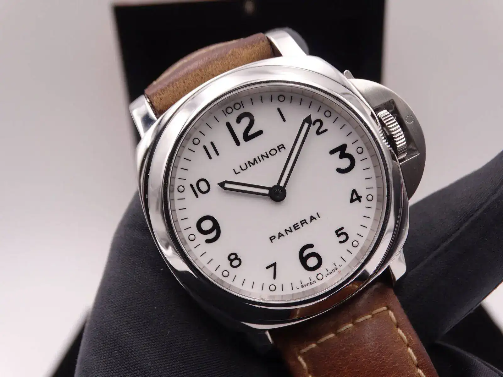 Panerai Luminor base 114 01294.webp