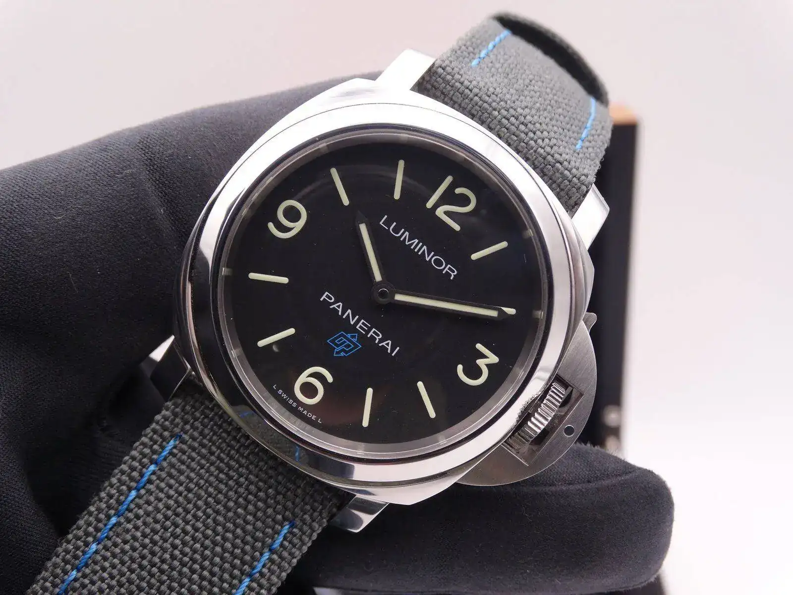 Panerai Luminor Base Logo 774 08113.webp