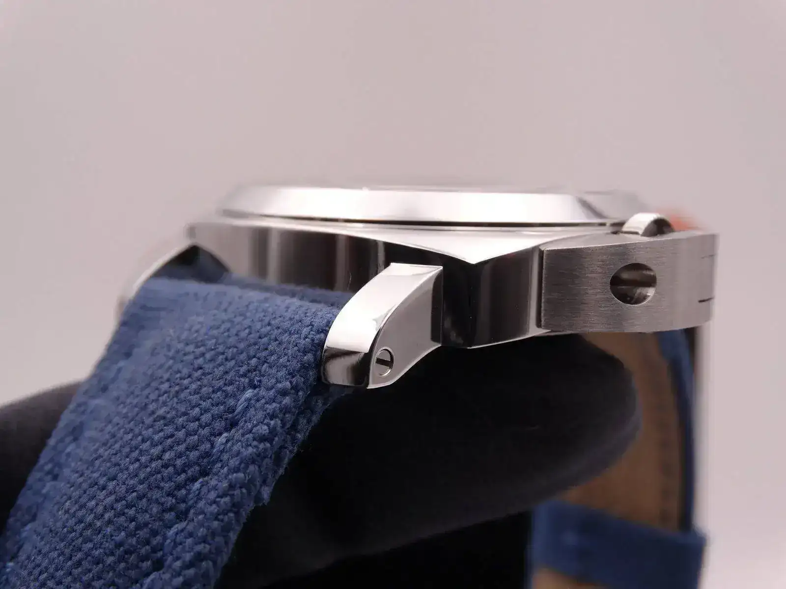Panerai Luminor Base Logo Pam 777 8791.webp