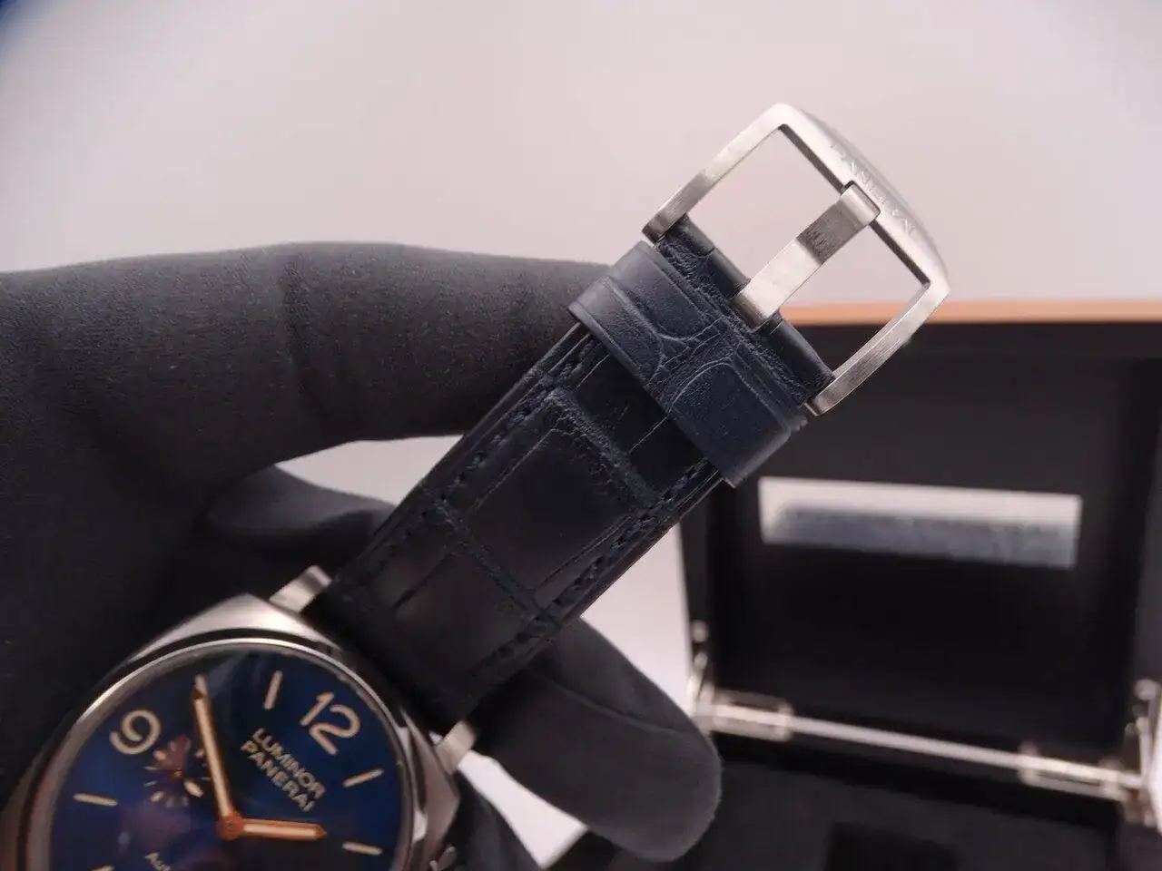 Panerai Luminor Due Blue 04632.JPG