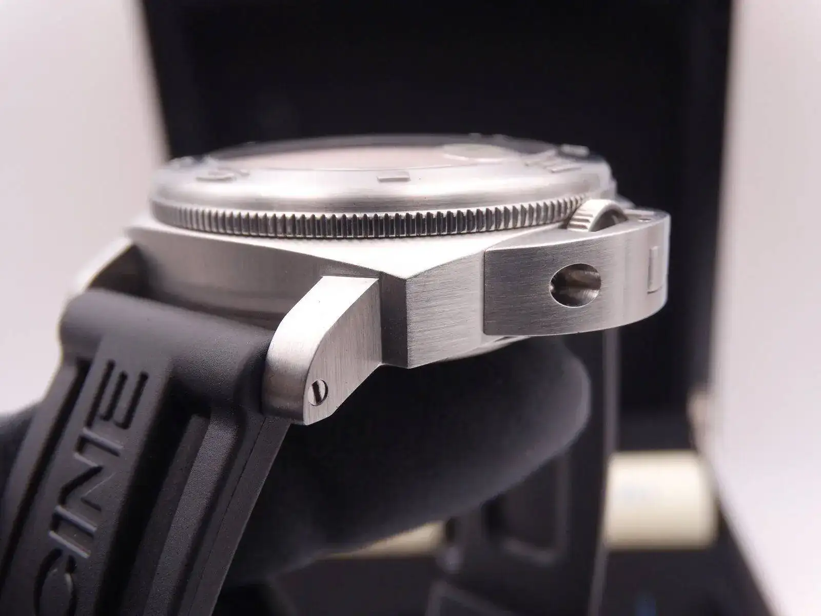 Panerai Luminor Submersible North Pole GMT Automatic 07952.webp
