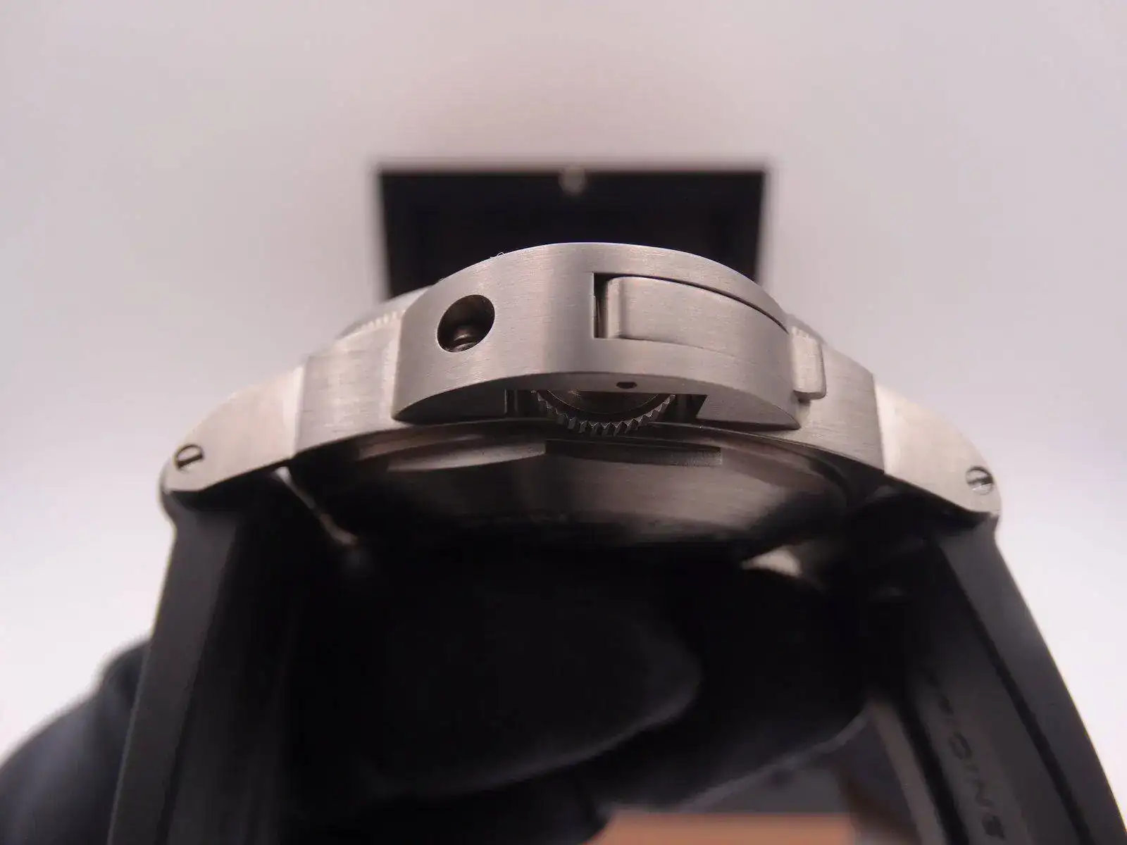 Panerai Luminor Submersible Titanium 025 06078.webp