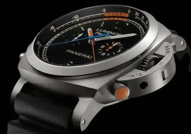Panerai-PAM-526-Regatta-Timer-Angleview-620x435.webp