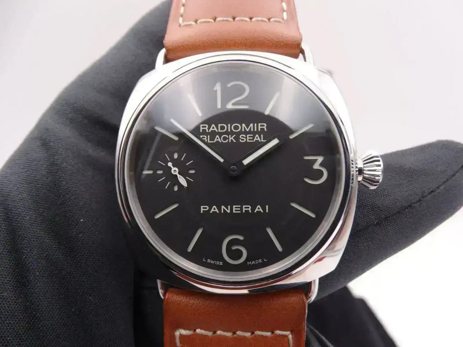 Panerai Pam Radiomir Black Seal 183 00823.webp