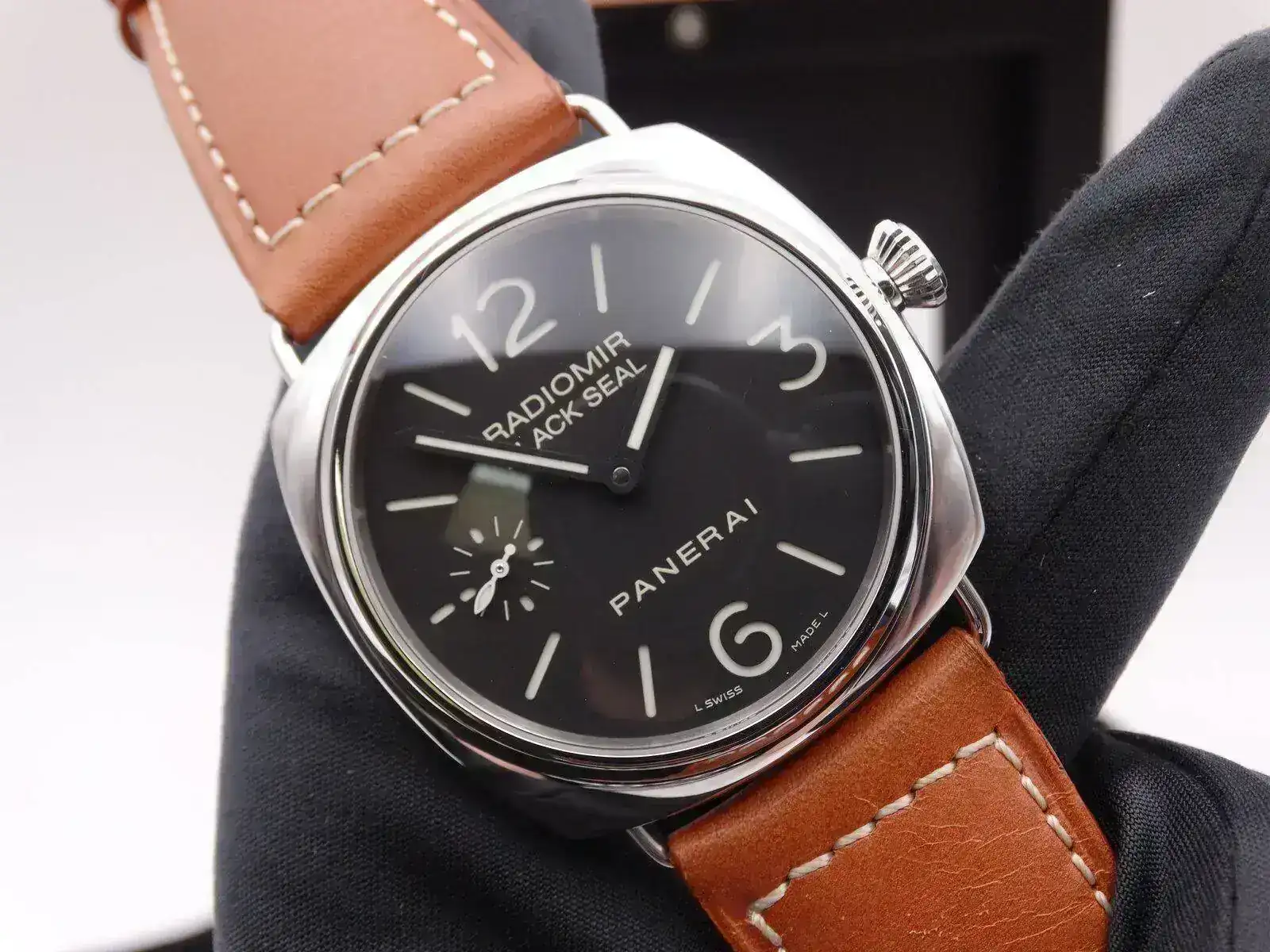 Panerai Pam Radiomir Black Seal 183 00835.webp