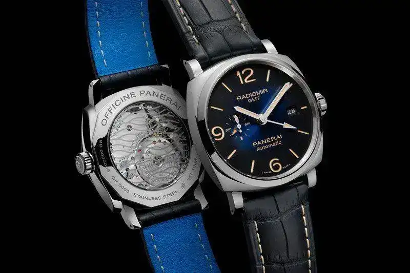 Relojes Radiomir 3 Days de Panerai - Los nuevos relojes Radiomir 3 Days de Panerai te invitan a explorar los mil tonos de azul del mar reflejados en su esfera