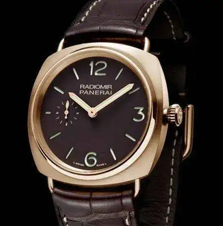 panerai-radiomir-oro-rosa-42-mm.webp