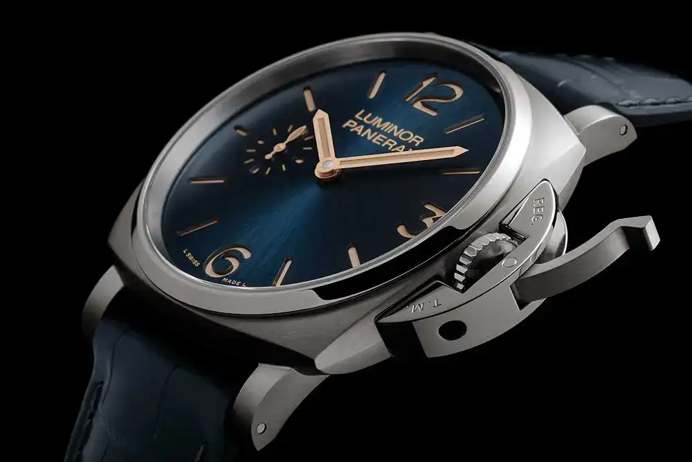 Panerai_Luminor_Due_PAM728_side_1000.webp