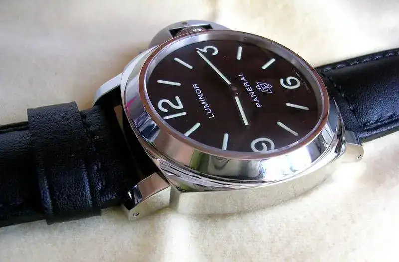PANERAI_LUMINOR_PAM_LOGO_000_13.webp