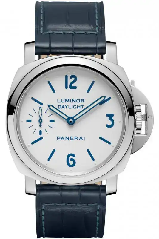 PANERAI_PAM00786 Daylight.webp