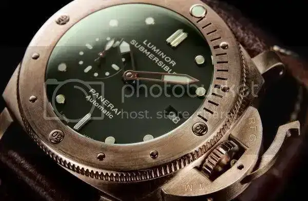 PaneraiBronzeSubmersible.webp