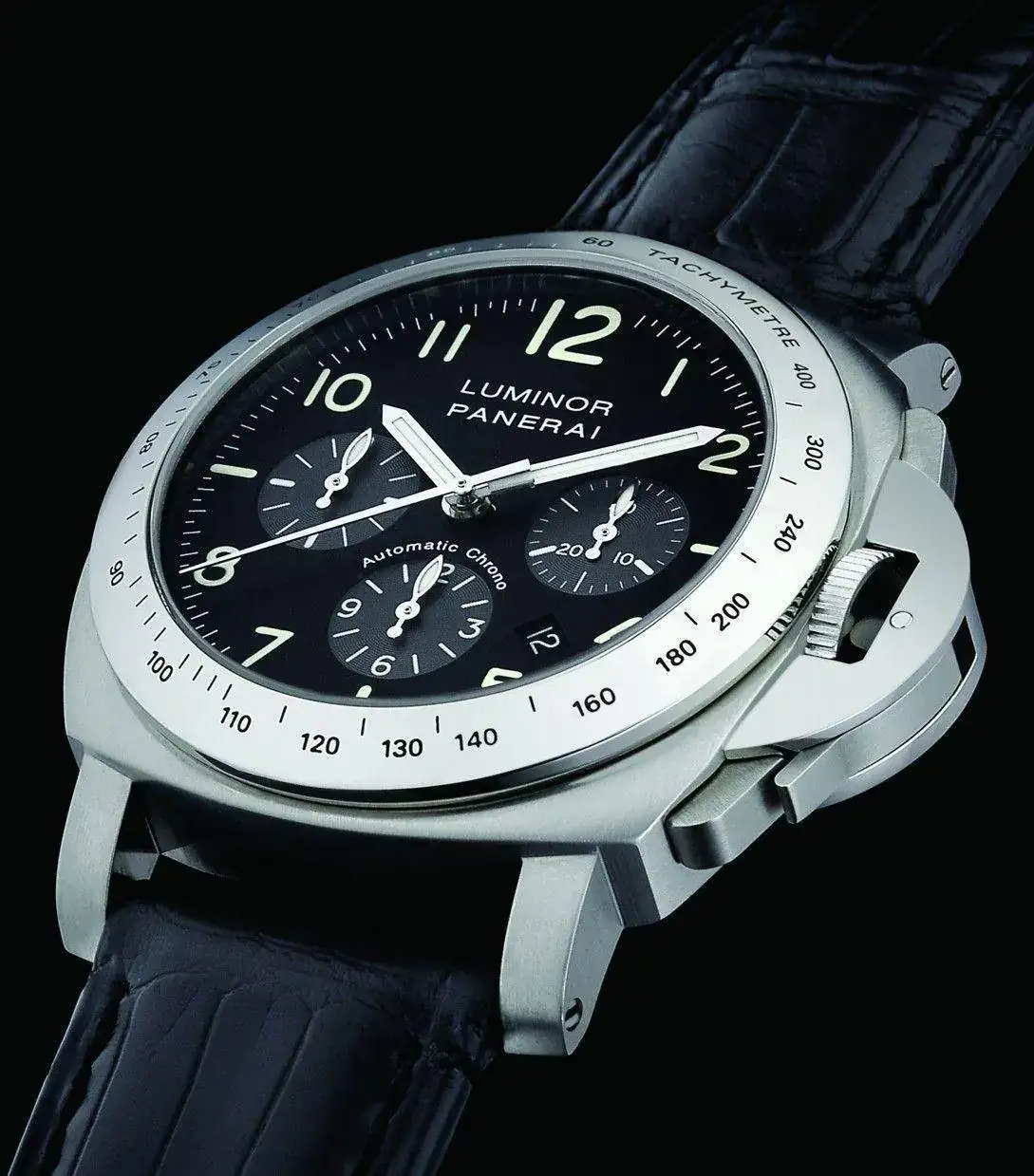 PaneraiLuminorChrono44mm.webp