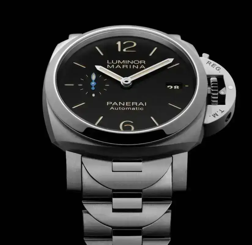 PaneraiPAM722Front.jpeg.webp
