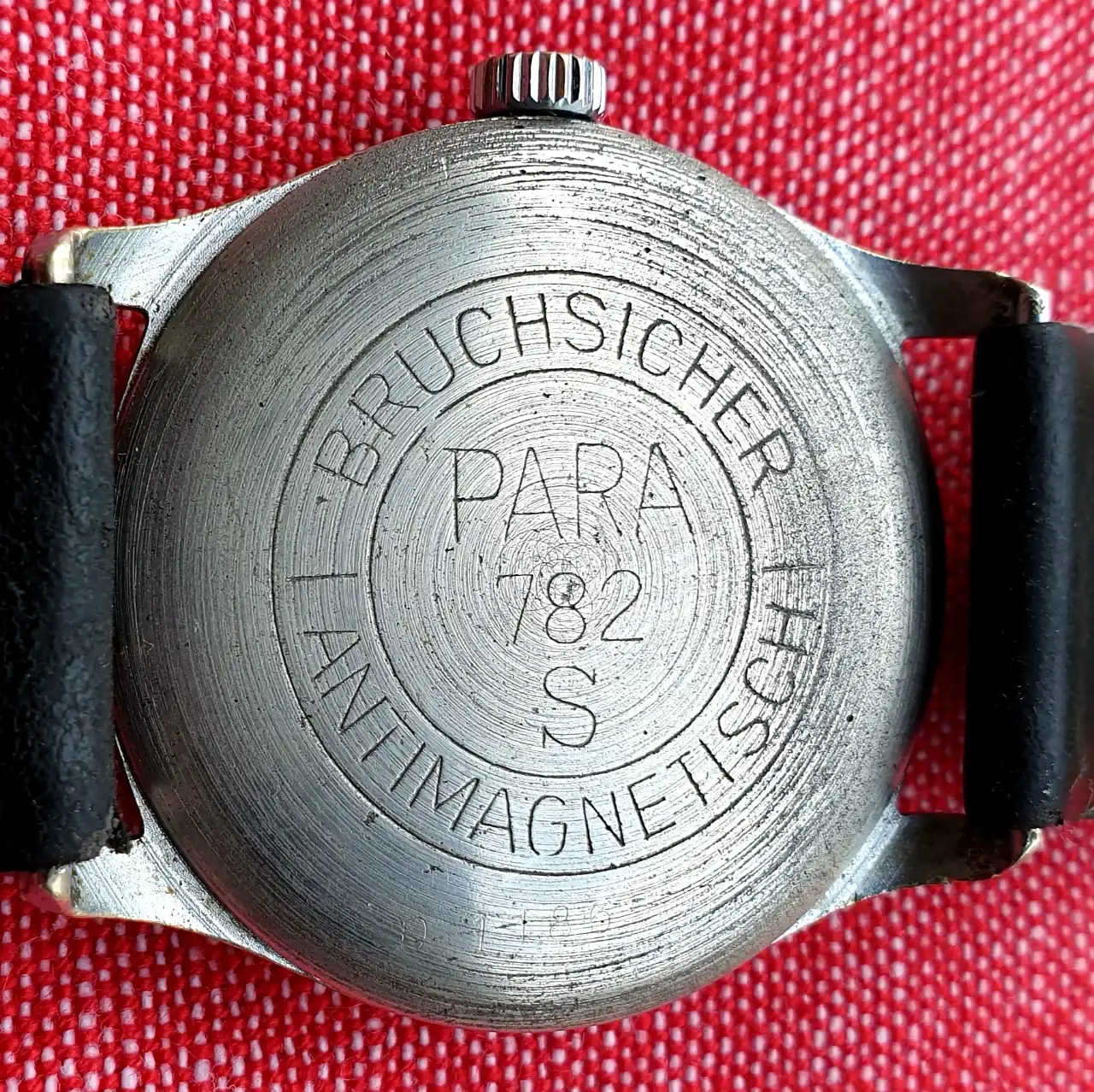 PARA 2 , D11865H, (6.9 µSv-h radiation).webp