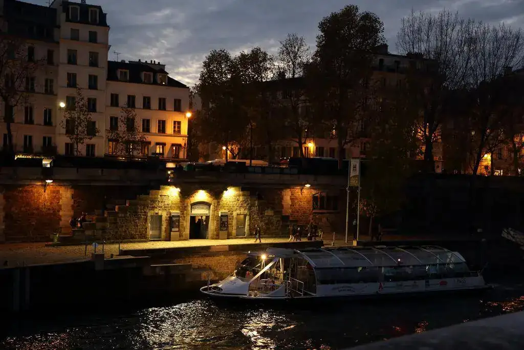 Paris 2.webp