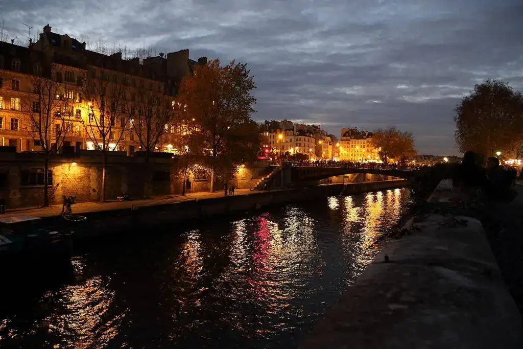 Paris 3.webp