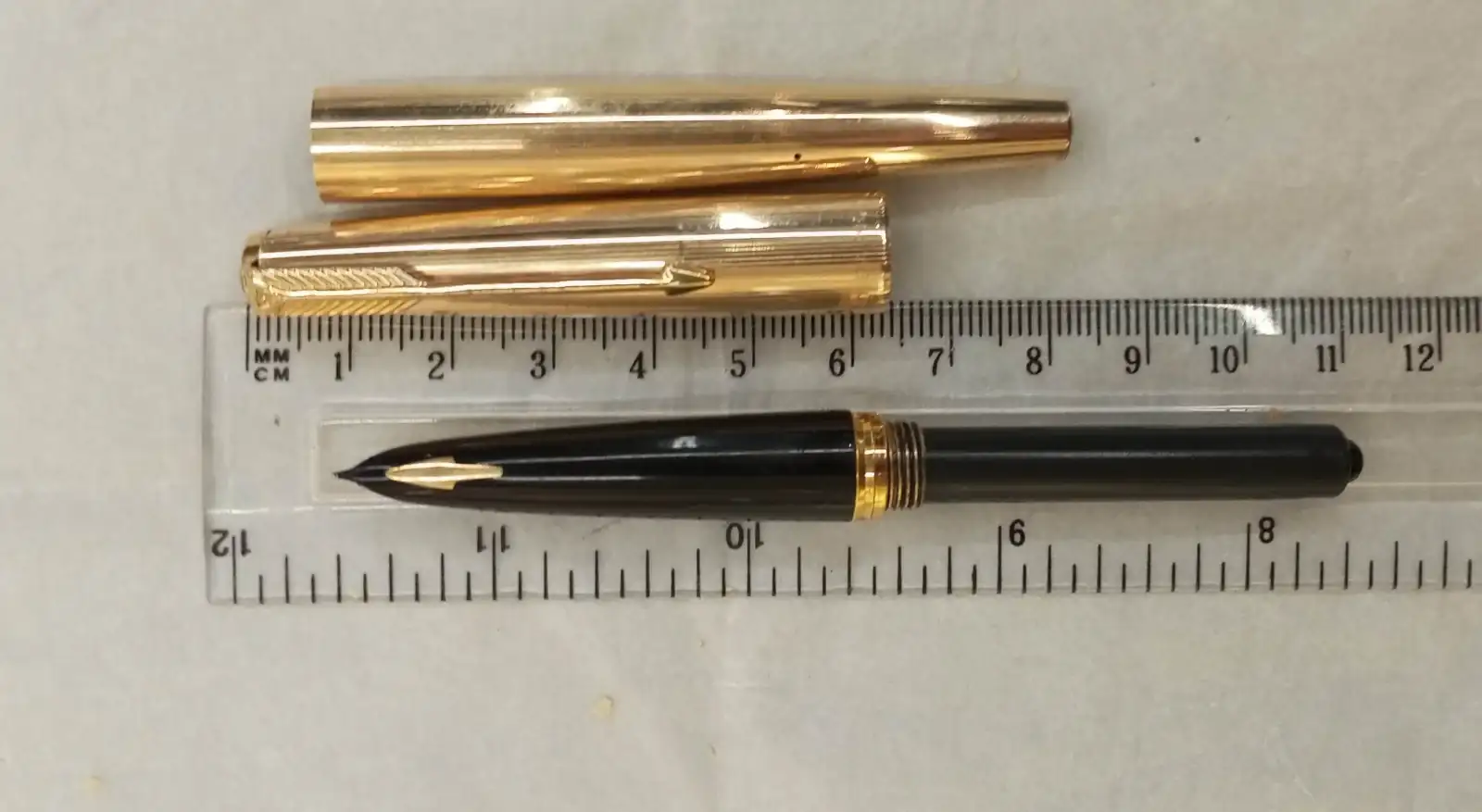 Parker 61 partes.webp