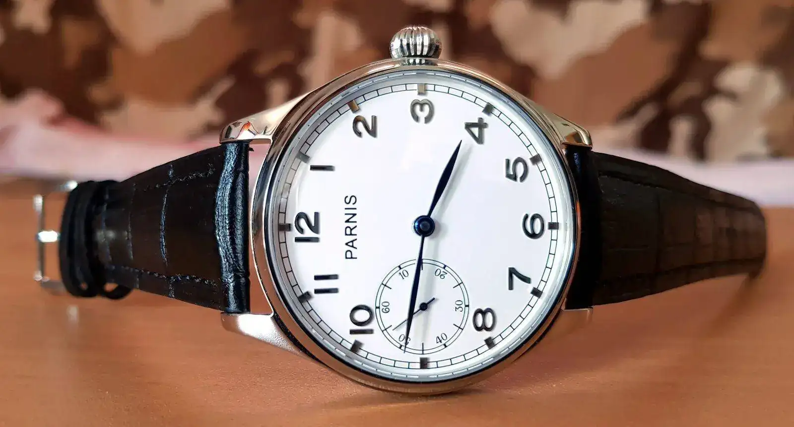 parnis_classic_lateral.webp