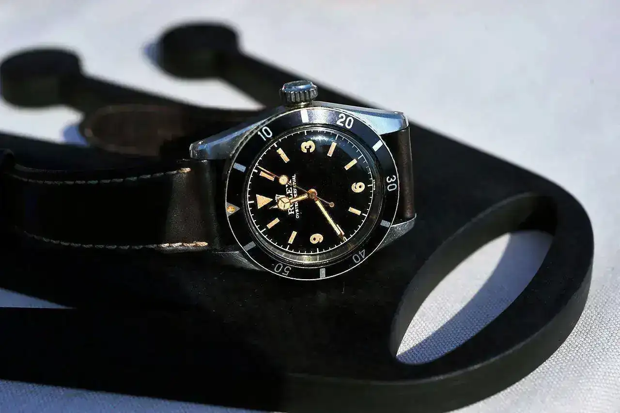Passion-2011-Rolex-Submariner-Reference-6200-Strap.webp