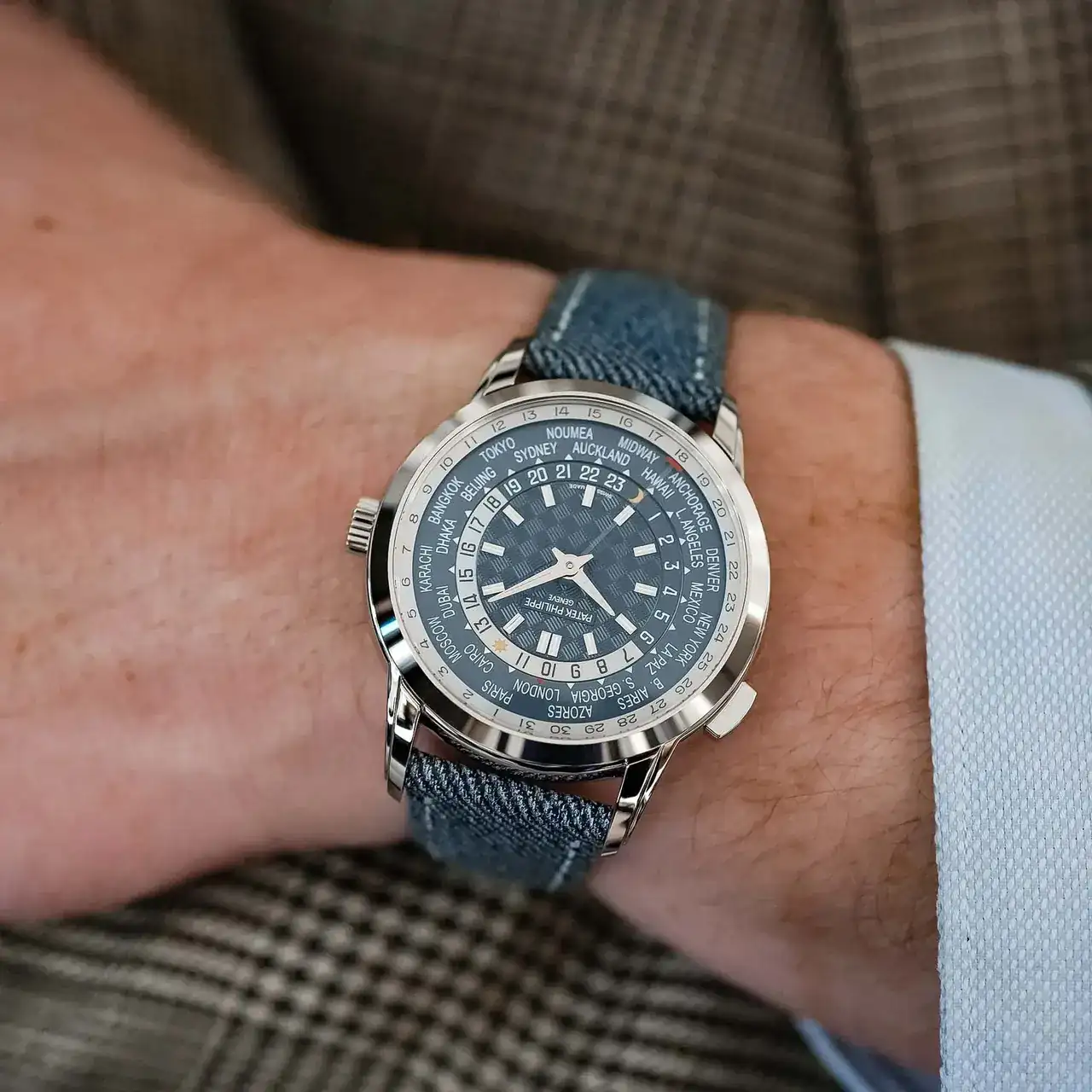 Patek Philippe 5330G Hora mundial Fecha