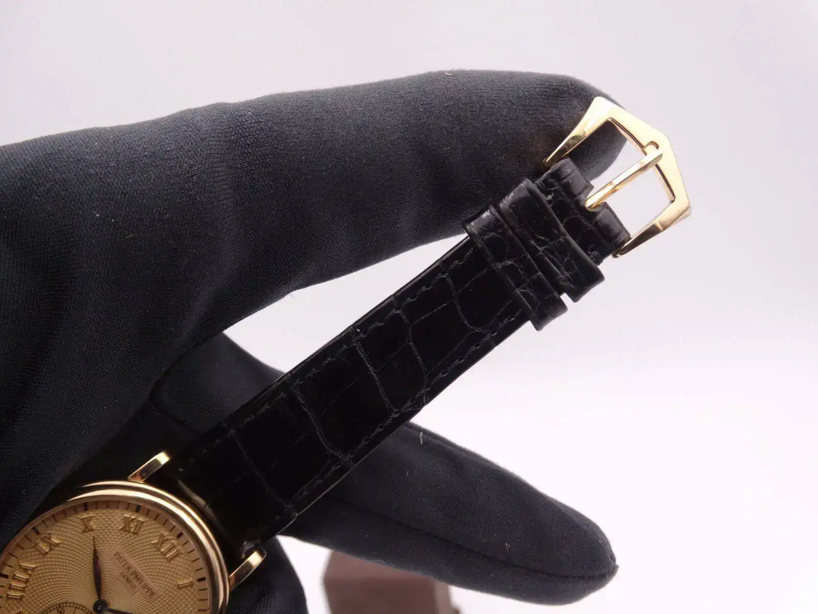 Patek Philippe Calatrava 5022 Gold 09947.webp