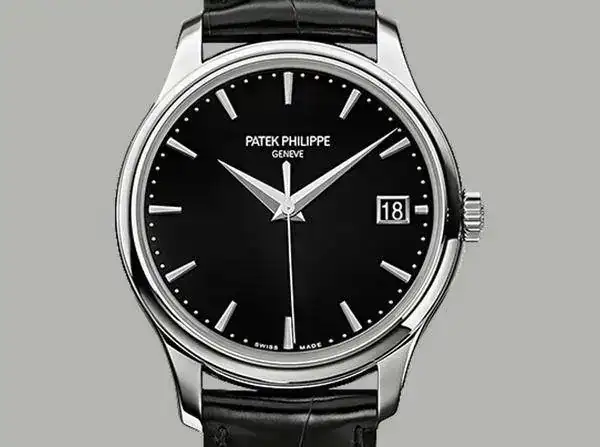 Patek-Philippe-Calatrava-5227G-010_600x.webp