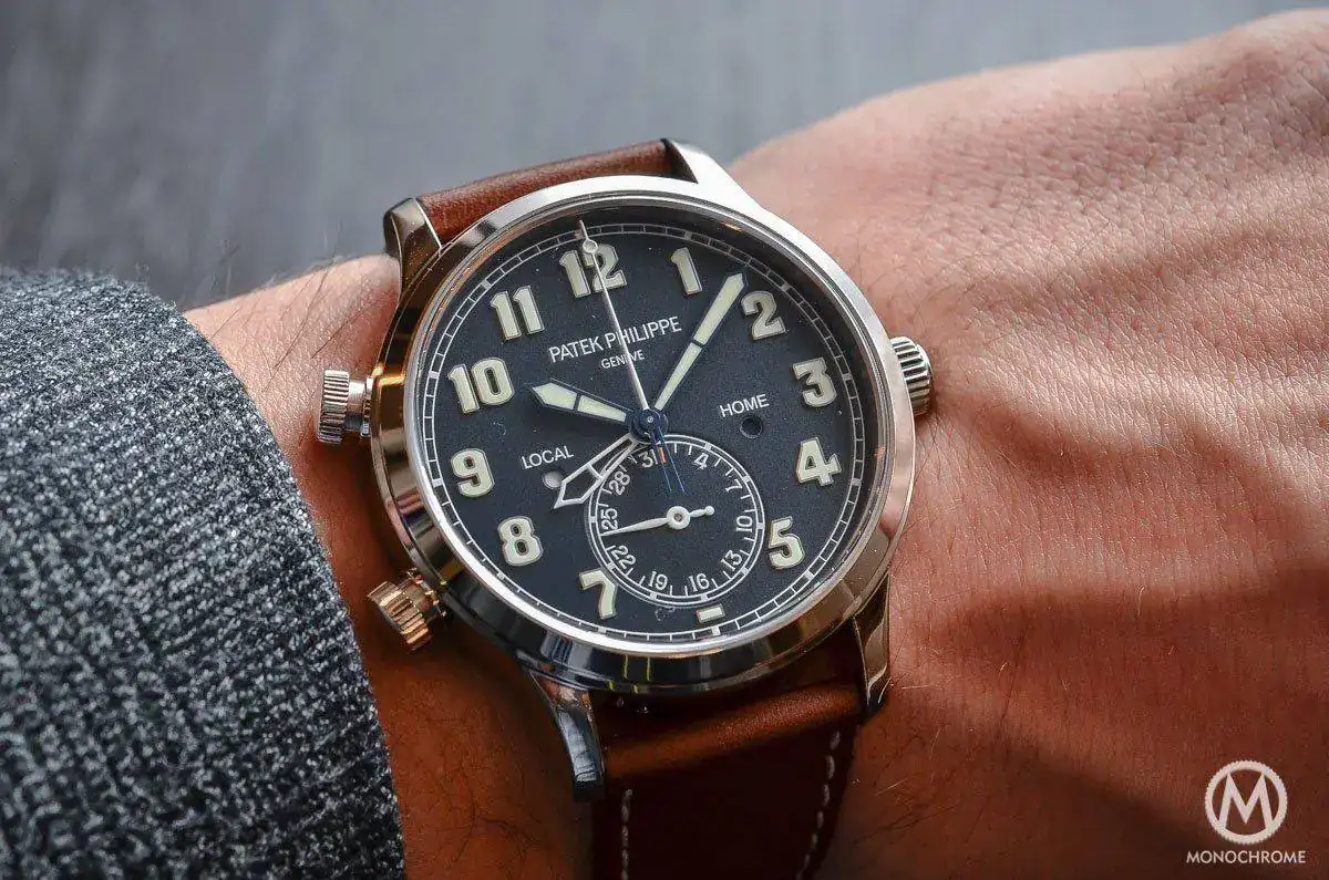 Patek-Philippe-Calatrava-Pilot-Travel-Time-Ref.-5524-7.webp