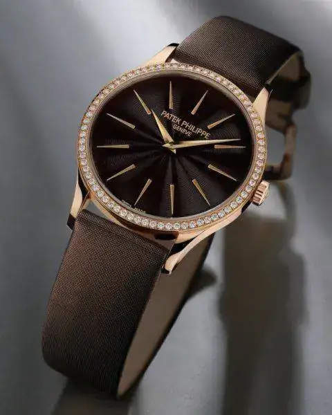 patek-philippe-ladies-calatrava-4897r.webp
