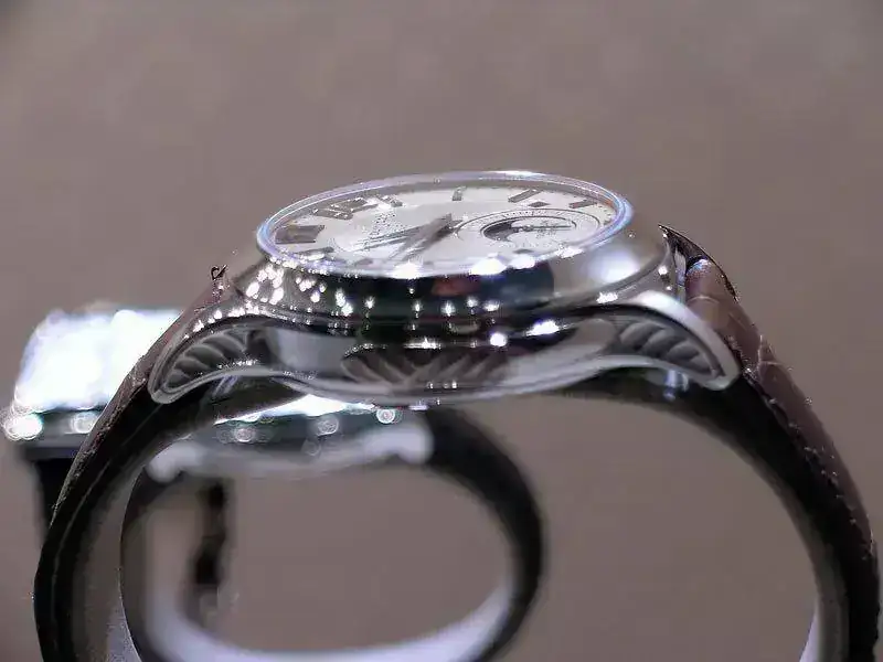 patek19.webp