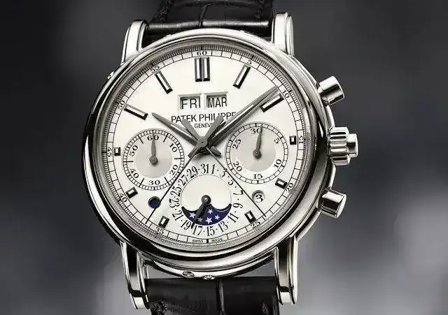 Patek_5204P+b.webp