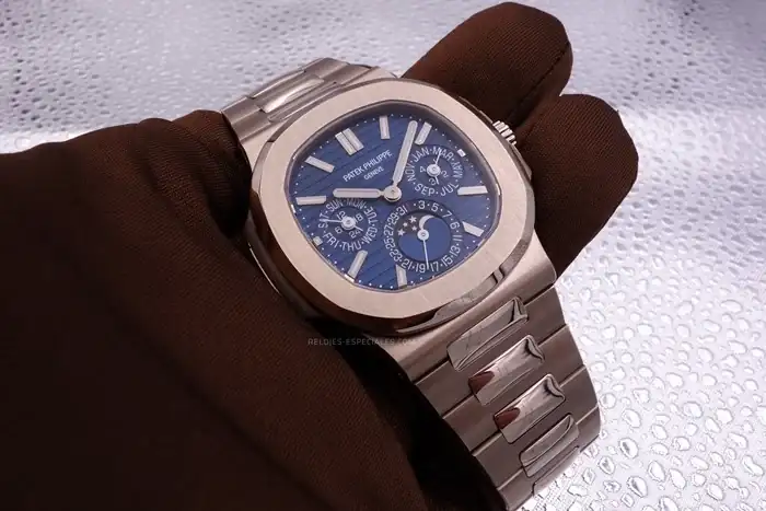 Patek_5740-1G-001_peq.webp
