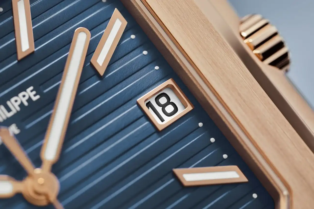 Patek_5821_5.webp