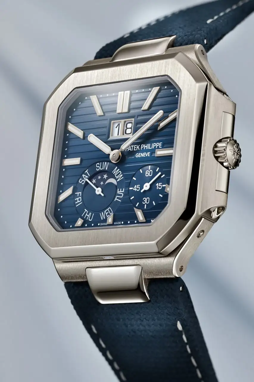 Patek_5822P_3.webp